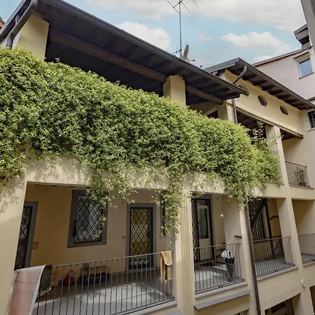 Q1 Holiday * Bergamo