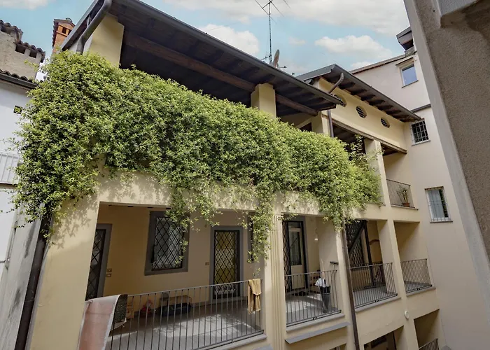 Q1 Holiday * Bérgamo