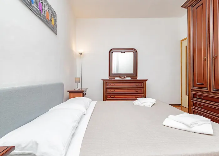 Q1 Holiday Apartamento *