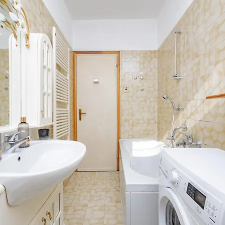 Апартаменты Q1 Holiday