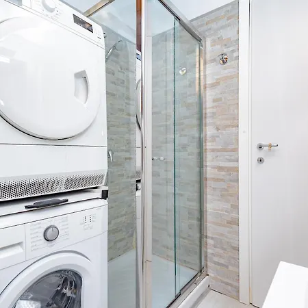 Q1 Holiday Бергамо