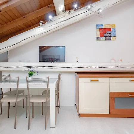 Q1 Holiday Бергамо